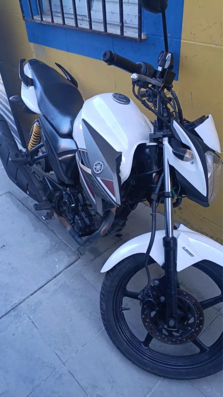 Fazer 150 