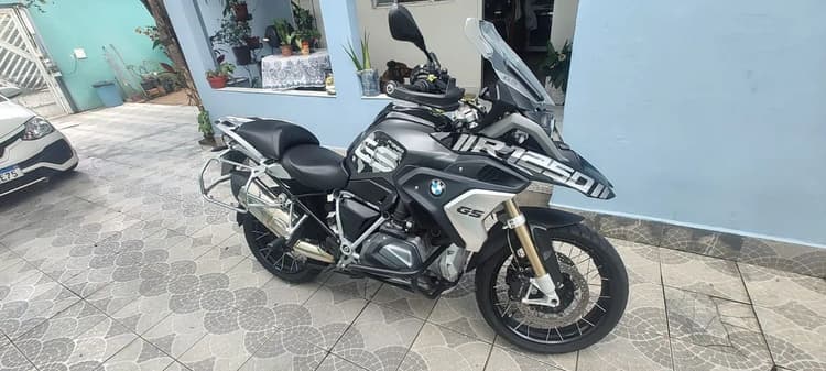 GS Premium Exclusive 1250 