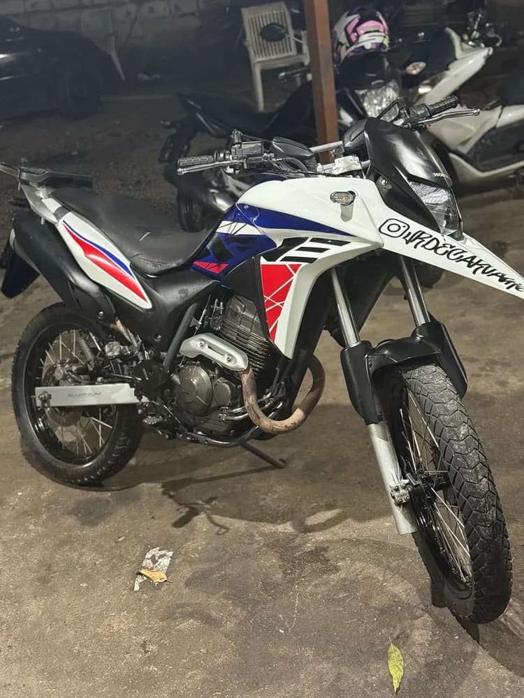 Vendo xre 300 