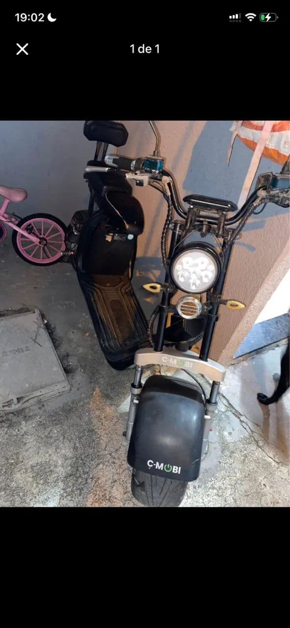 Scooter elétrica 