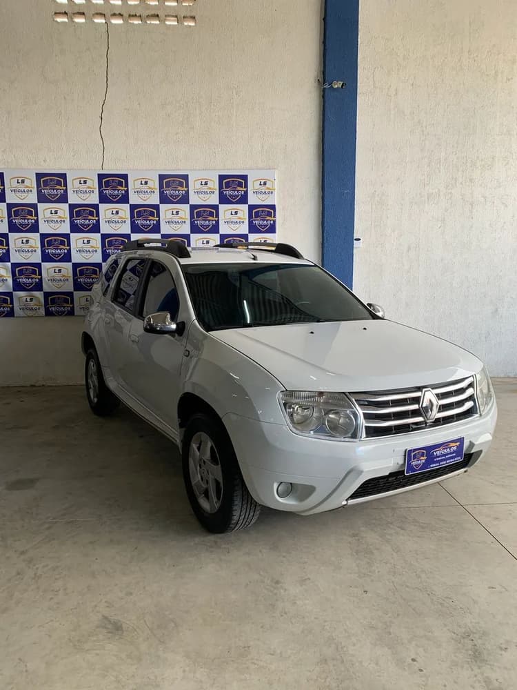 Renault Duster Dynamique 2.0 Hi-flex 16V Aut. 2014