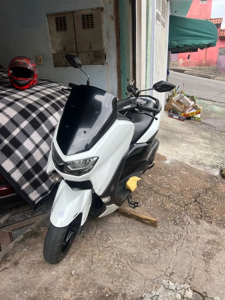 Nmax impecável 
