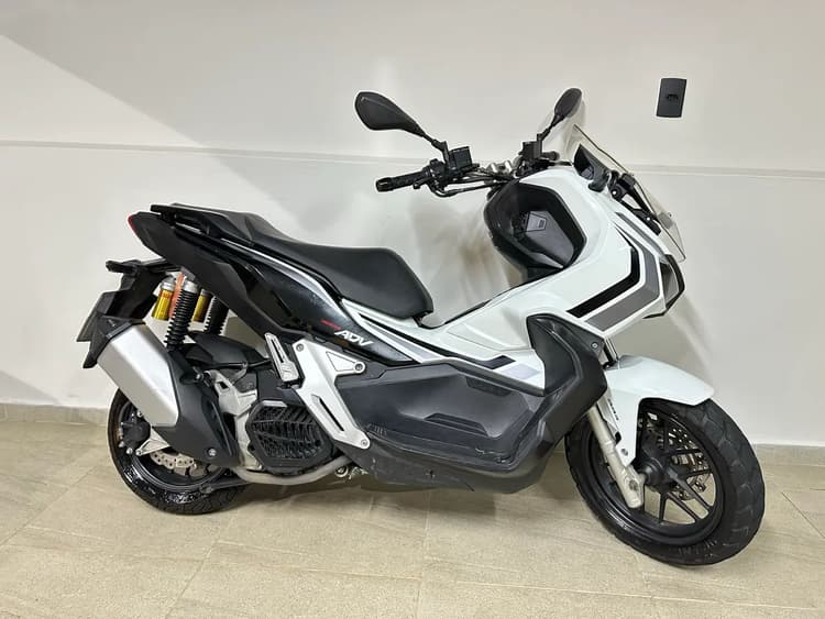 ADV 17.000 km