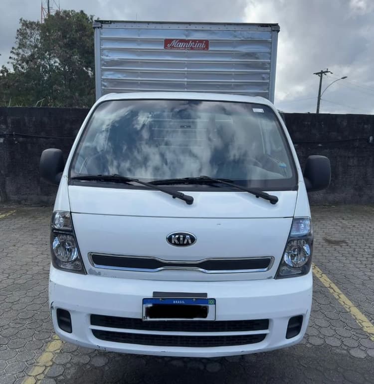 Kia Bongo 2022 baú 