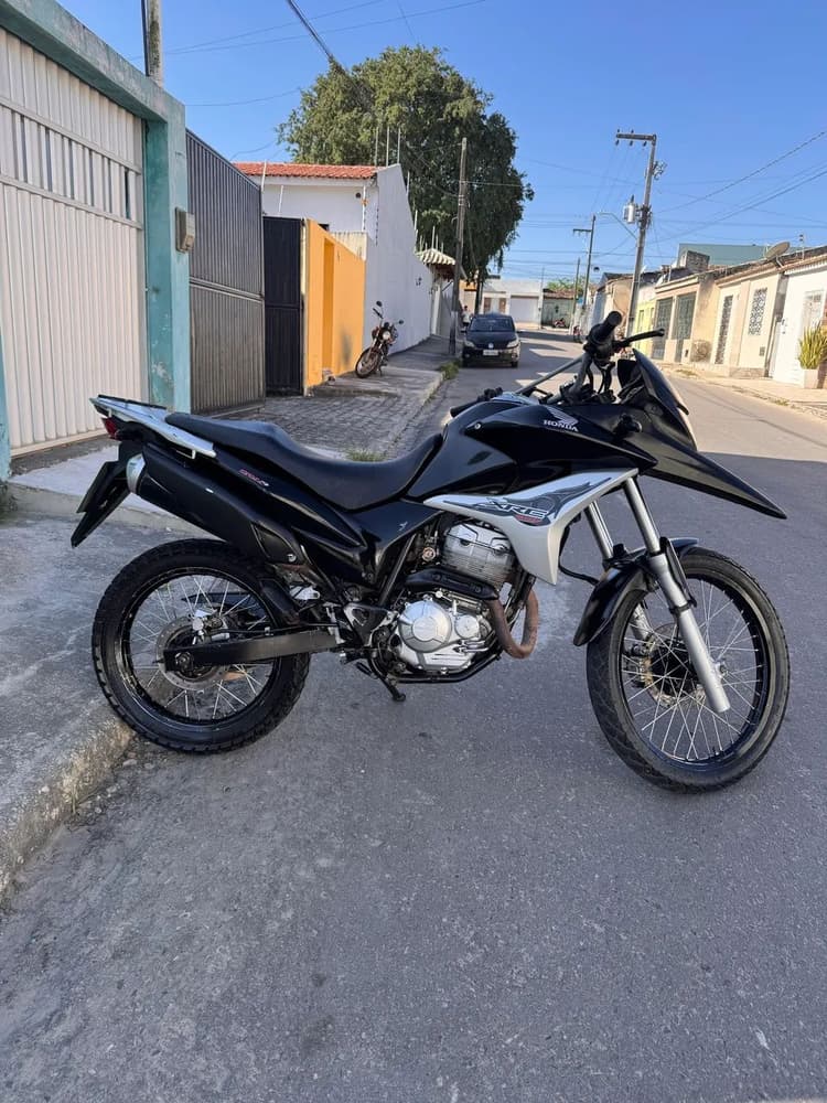 Xre 300 1010
