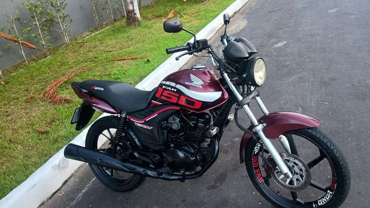 Vendo moto 2012 
