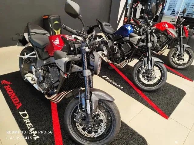 Cb 650  E CLUTCH  2026  nova 