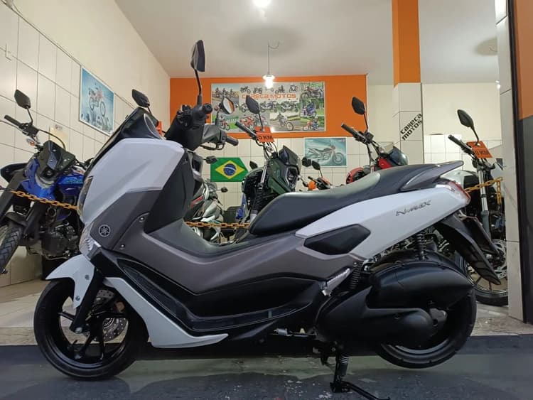 NMAX 160 2020 branca 