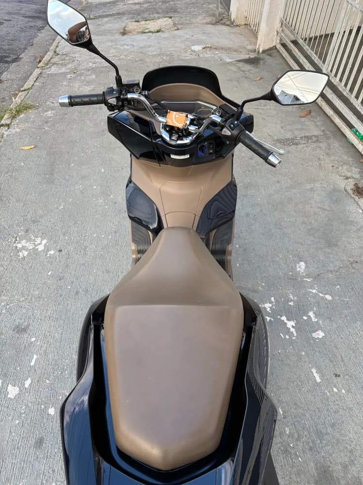 HONDA PCX DLX