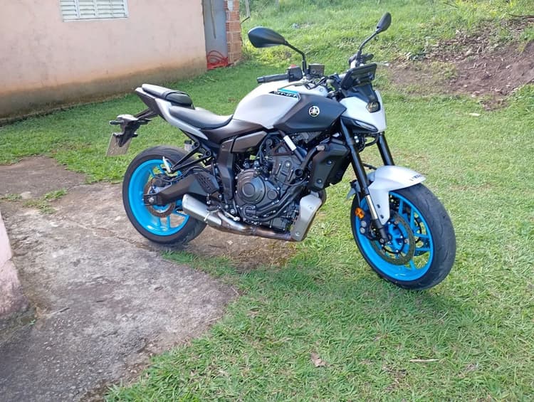 MT 07conect