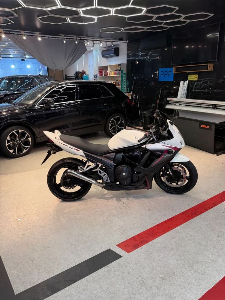 Suzuki GSX650F 2012