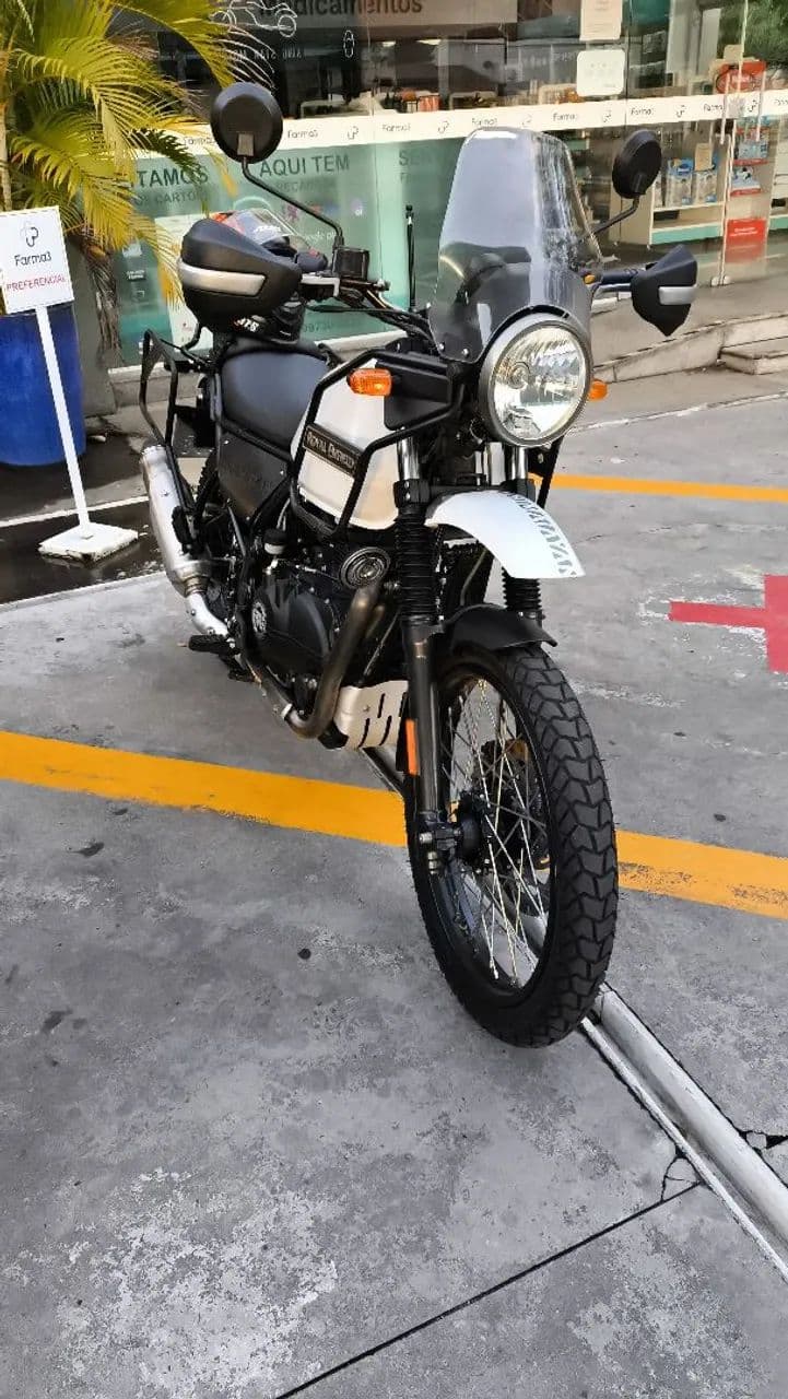 Himalayan 411 branca 2020
