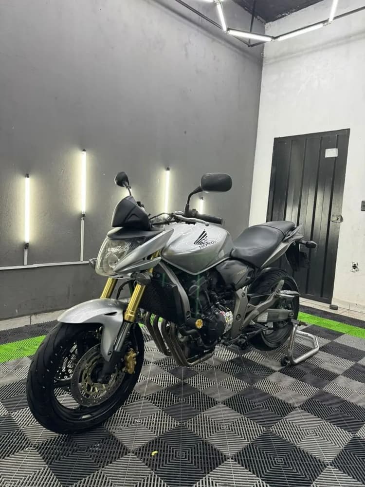 Honda Hornet 600