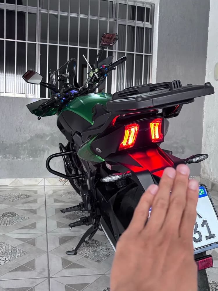 Bajaj 400T
