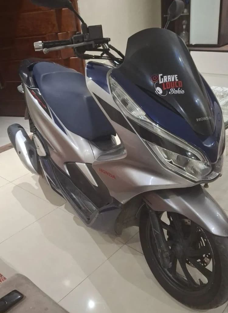 PCX semi nova 