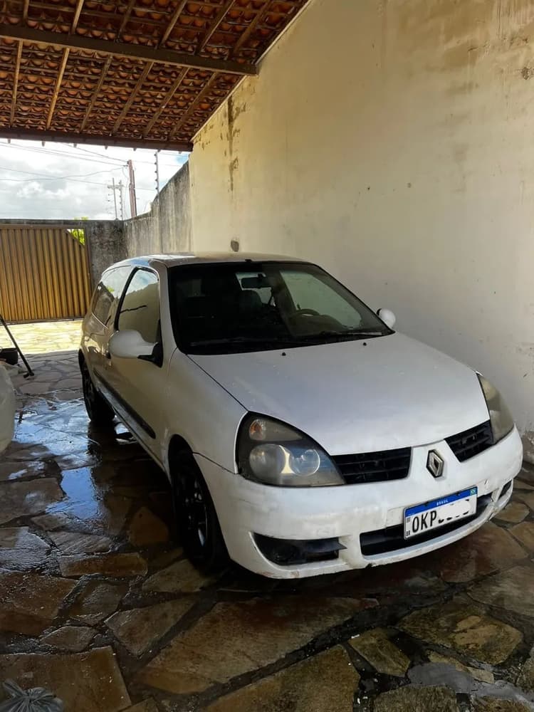 Renault Clio Hi-flex 1.0 16V 3P 2012