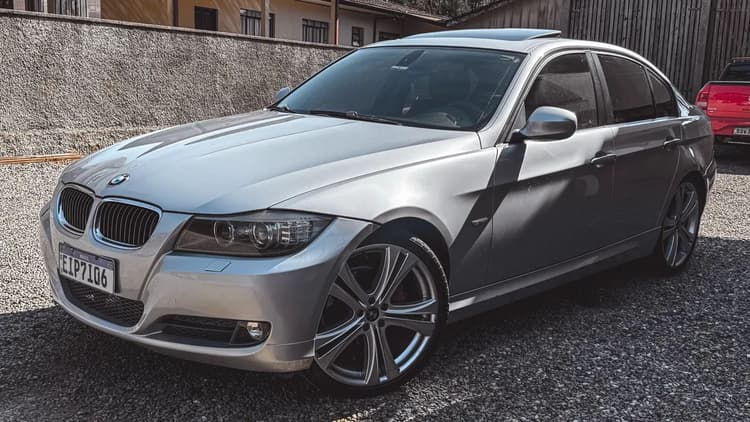 BMW 320I A 2010