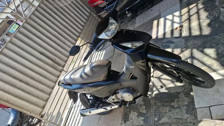 Moto biz 125 completa 