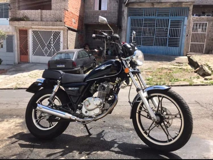 Intruder 125 | 2015/2016.