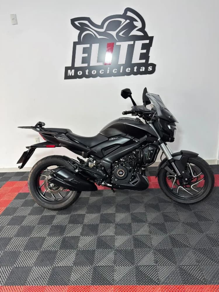 BAJAJ DOMINAR D400T 2023 PRETA 