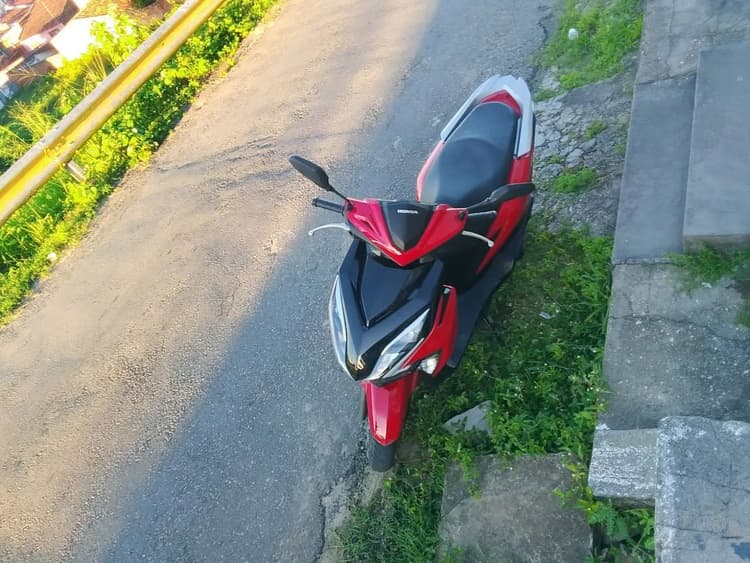 Moto elite automática 