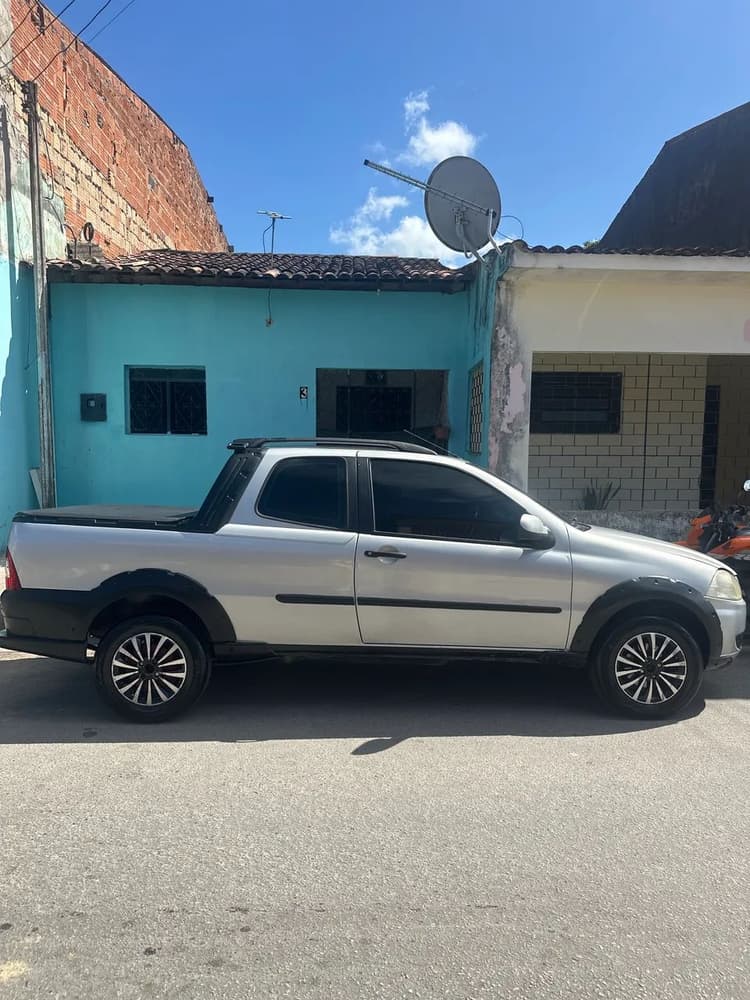 Fiat Strada Working 1.4 MPI Fire Flex 8V CD 2011