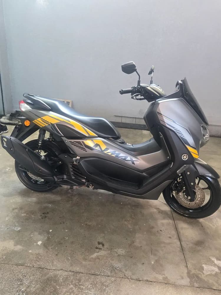 Nmax impecável 