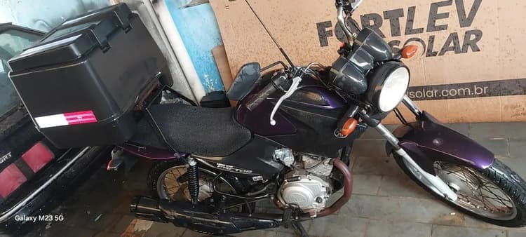 Ybr factor k 125 2012, com bau, revisada, só transferir. Aceito cartão.