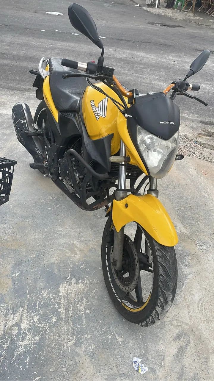 CB 300 repasse 