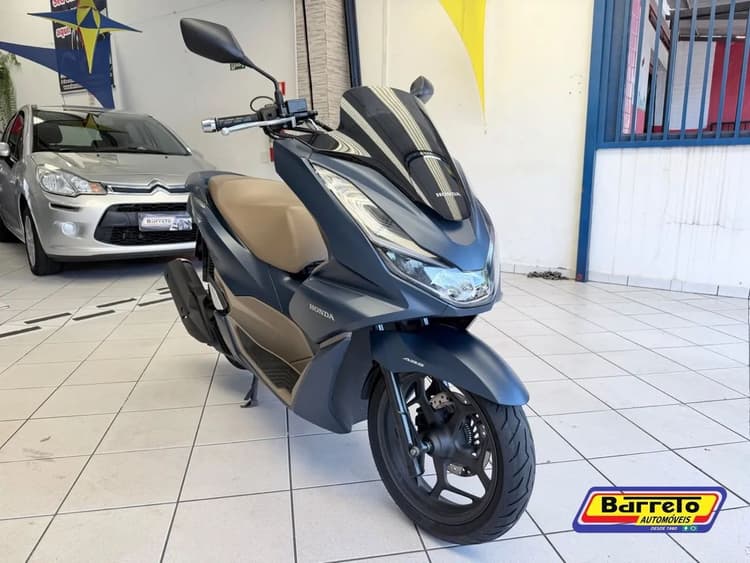 Honda PCX 160 DLX ABS 