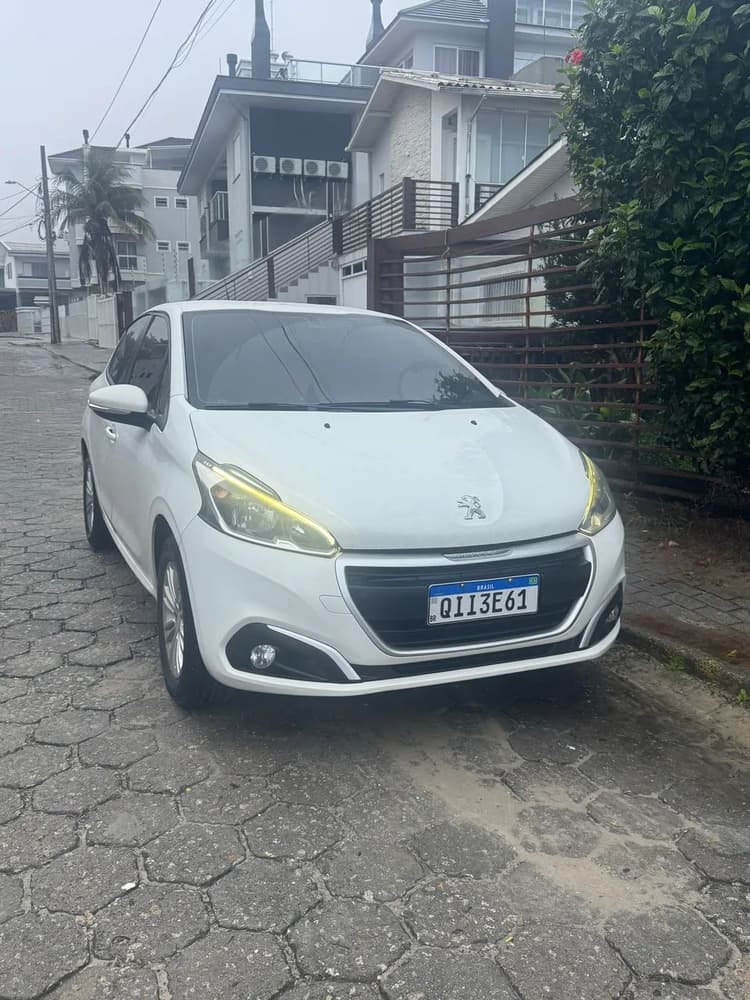 Peugeot 208 Active Pack 1.2 Flex 12V 5P Mec. 2017