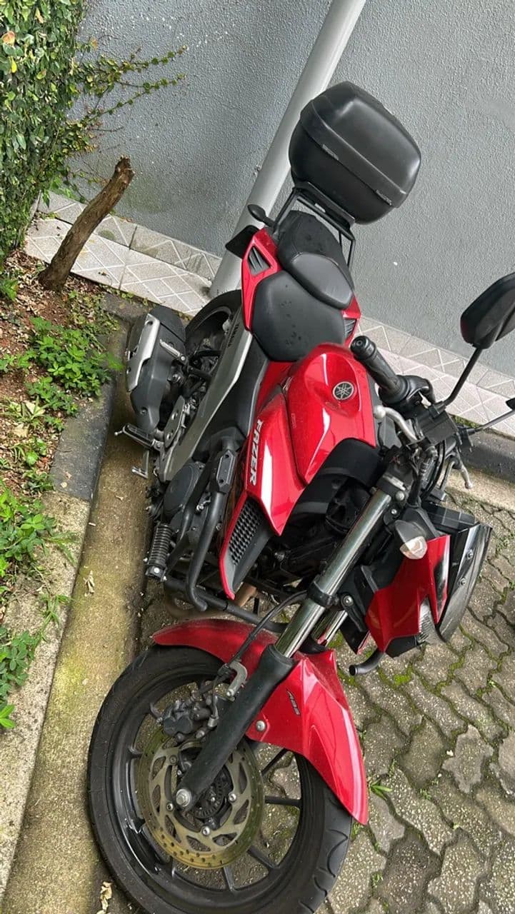 Fazer 250