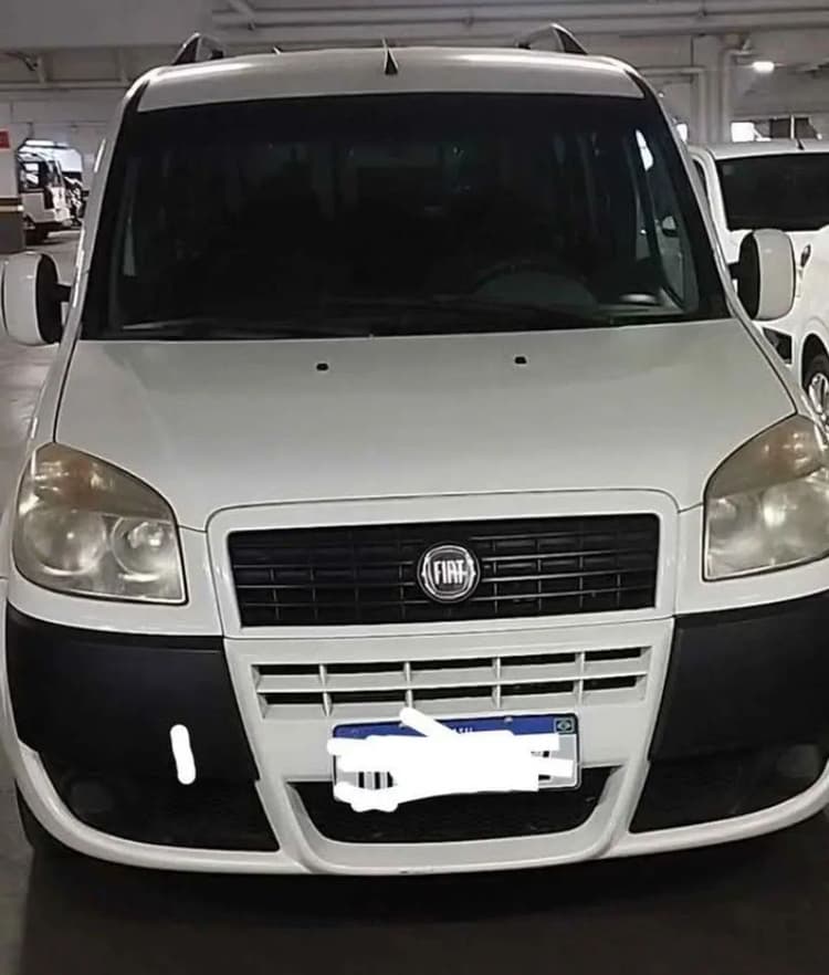 Fiat Doblo Essence 1.8 Flex 16V 5P 2012