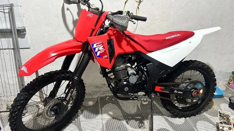 CRF 230 