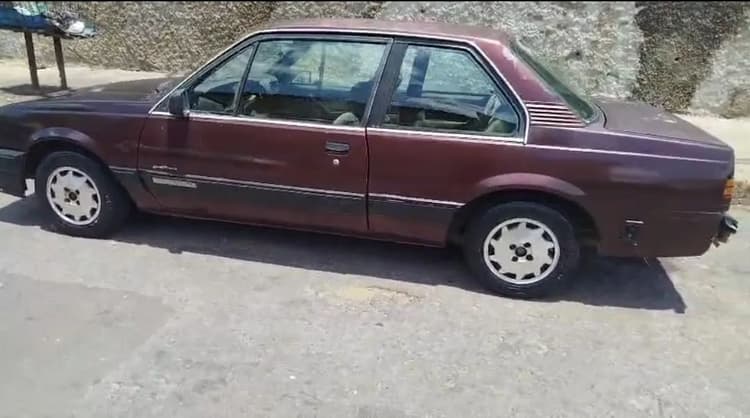 Chevrolet Monza Sl/e SR 2.0 2000