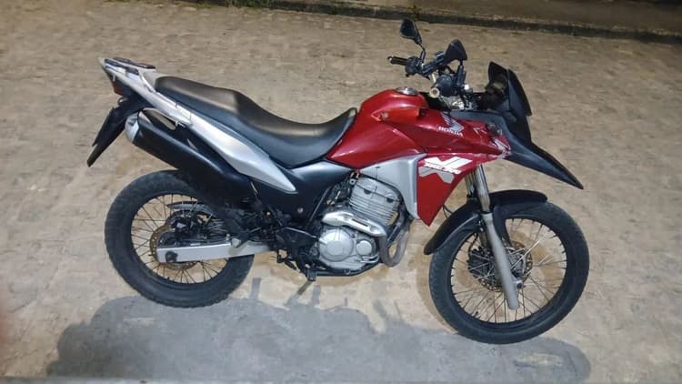 XRE 300 2014
