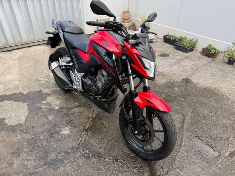 Honda CB 300f twister abs 