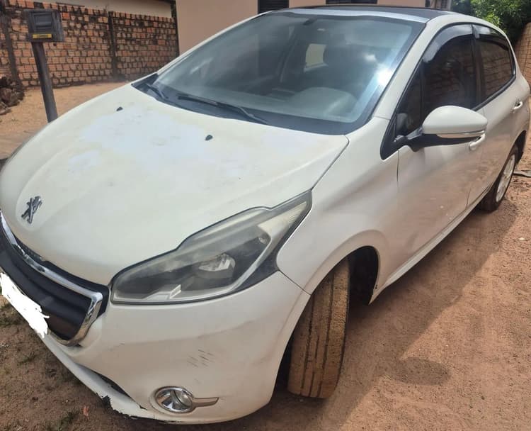 Peugeot 208 Allure 1.5 Flex 8V 5P 2015
