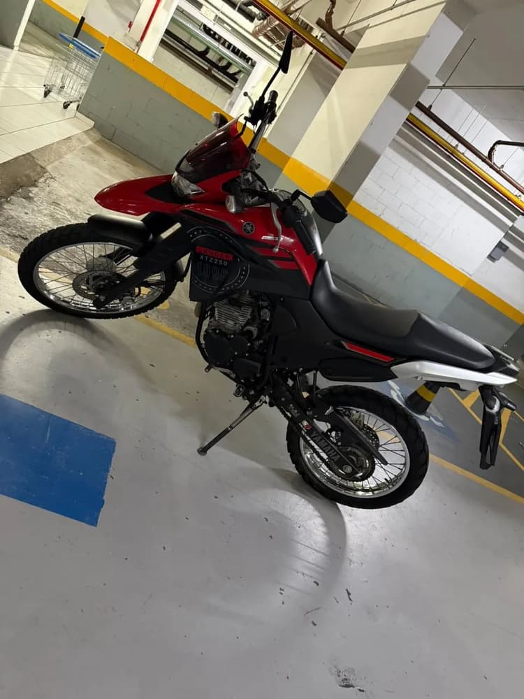 Xtz lander 250cc