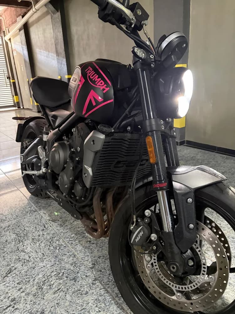 Trident 660 