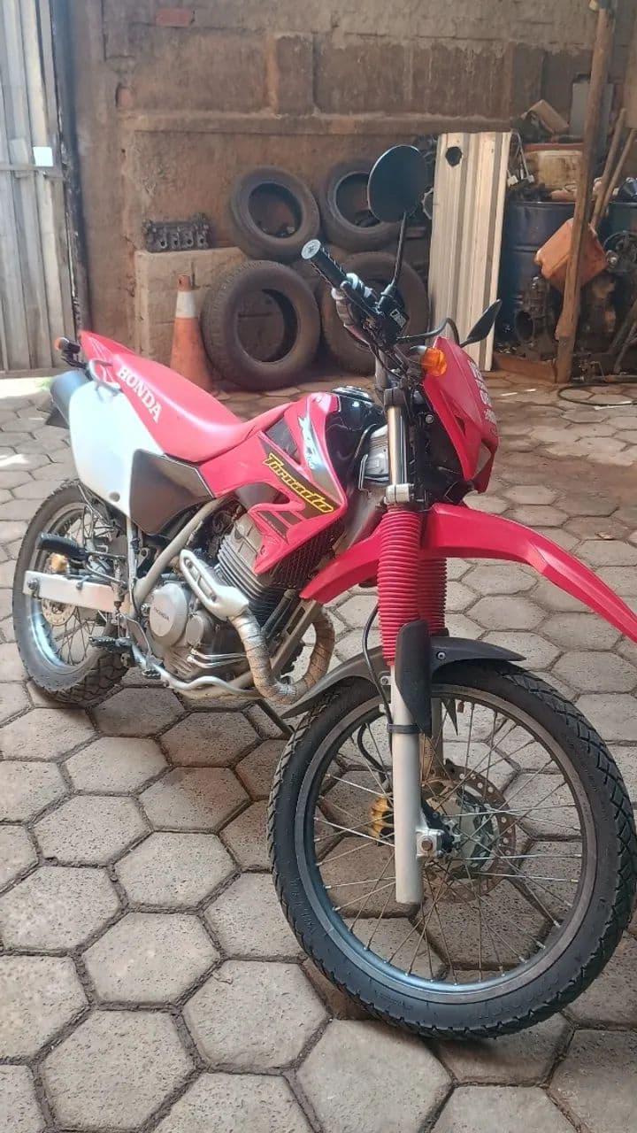 Tornado 250