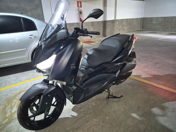 Xmax 250 2022