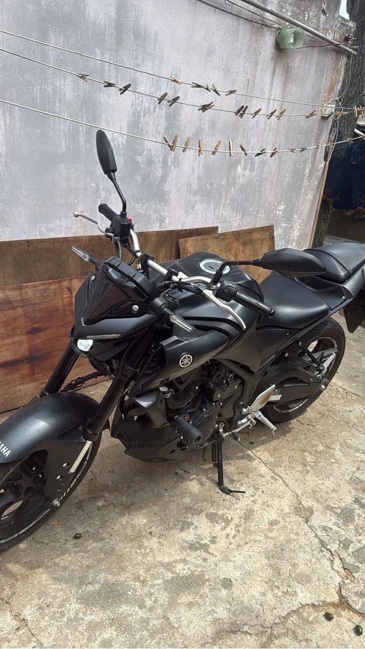 Mt 03 super nova .!!