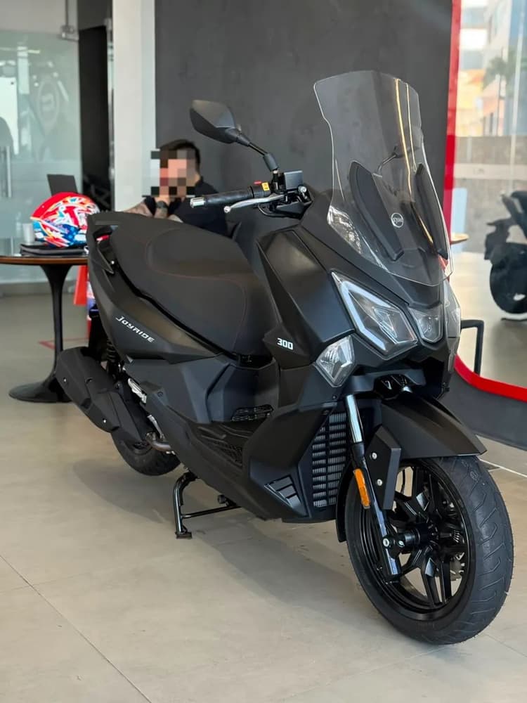 JOYRIDE300- Karina 21983397497