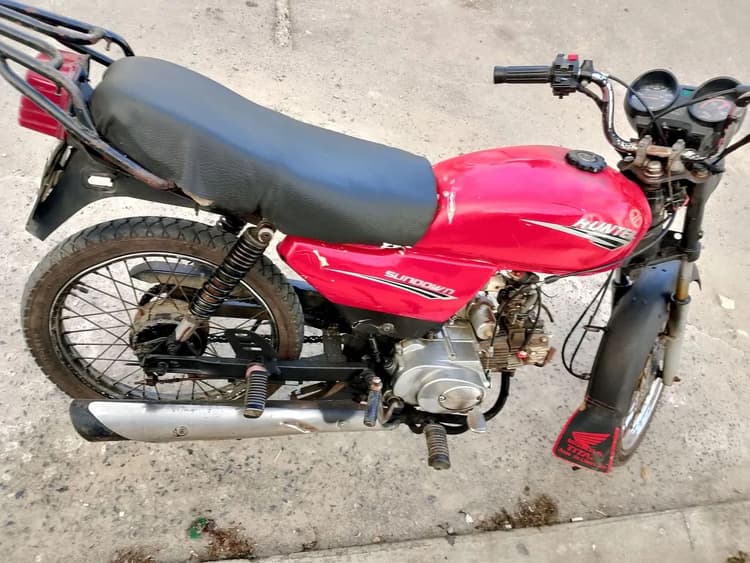Super 100 