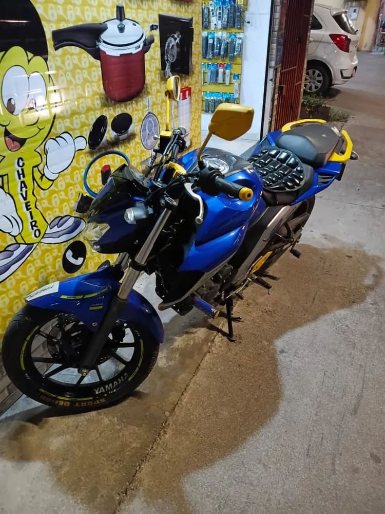 Fazer 250