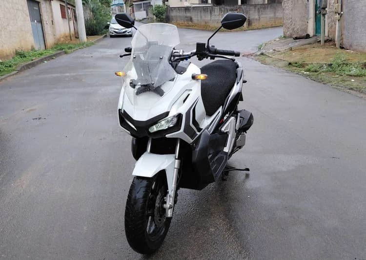 Honda ADV 150