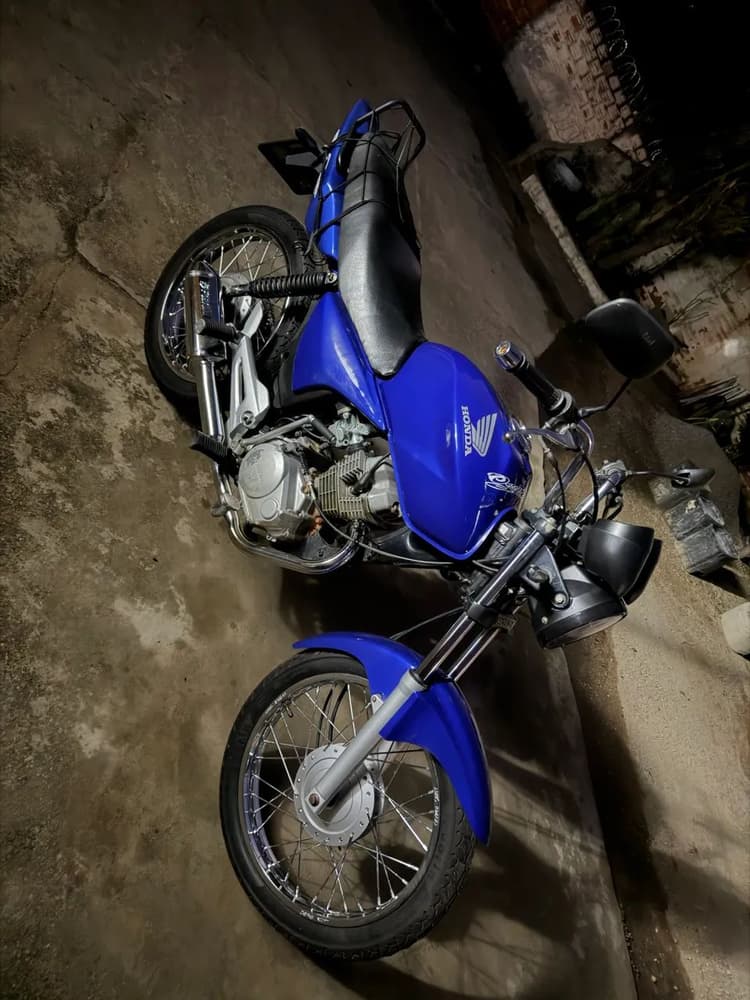 Titan 150 