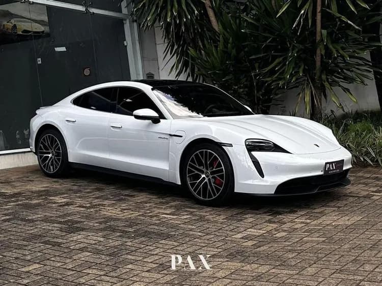 Porsche Taycan 4S (elétrico) 2023