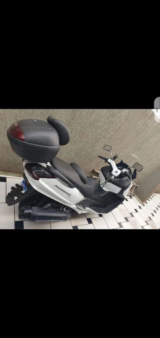 Dafra maxsym 400i